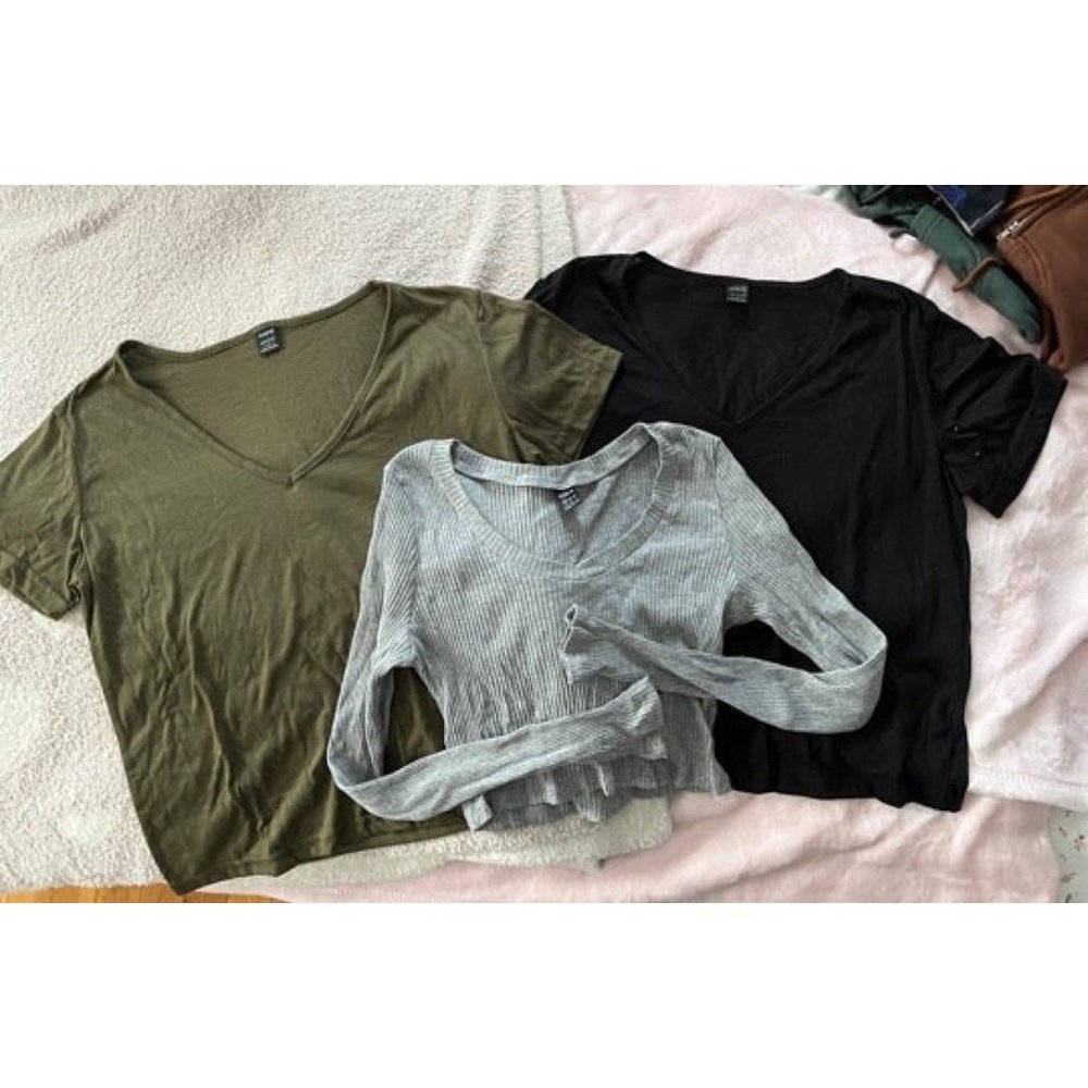 Shein T-Shirt Bundle Size Small